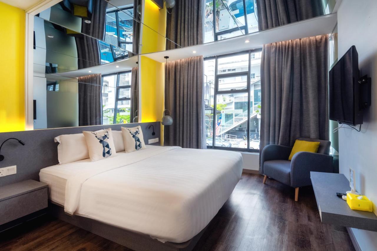 Apple Hotel Times Square George Town Exteriör bild