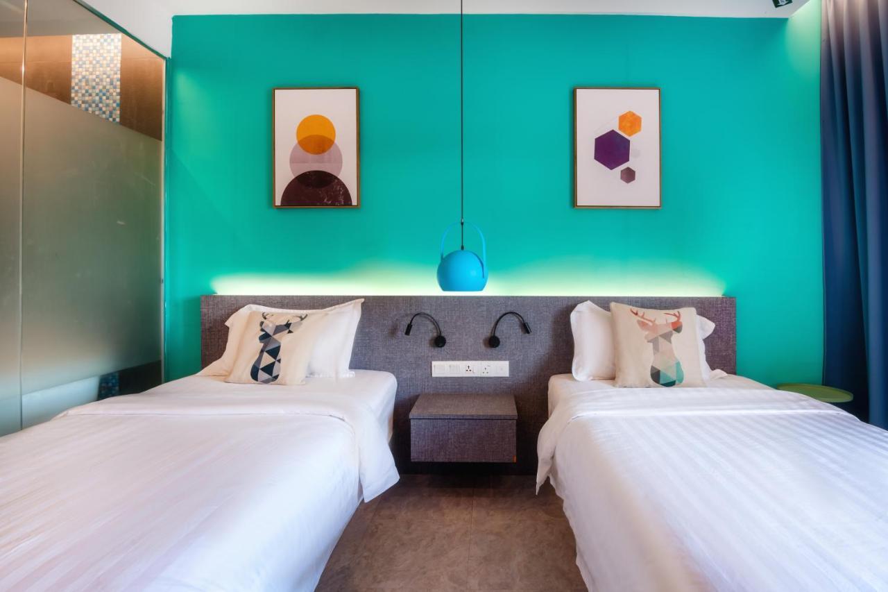 Apple Hotel Times Square George Town Exteriör bild