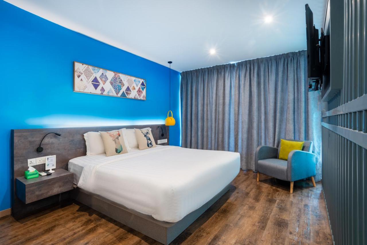 Apple Hotel Times Square George Town Exteriör bild