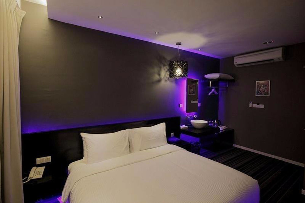 Apple Hotel Times Square George Town Exteriör bild