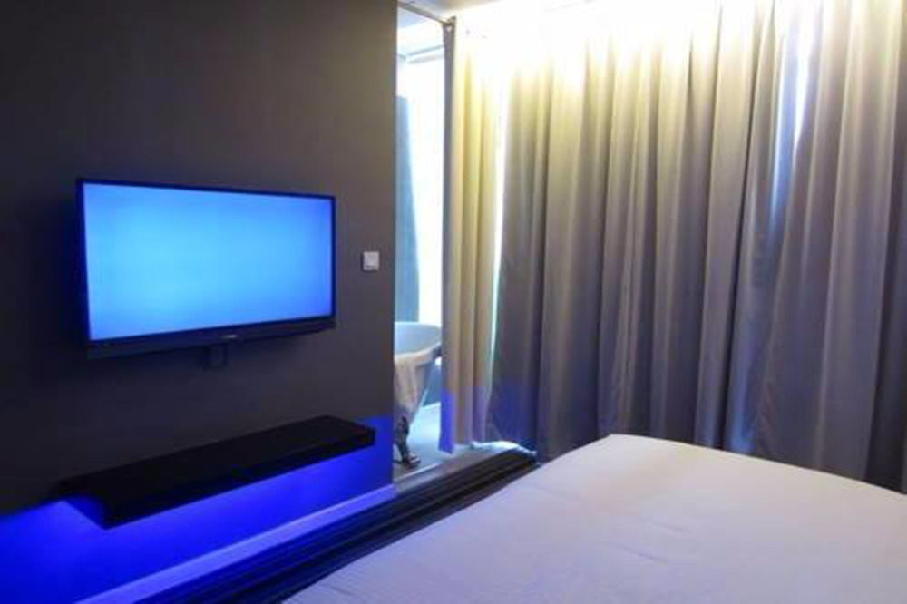 Apple Hotel Times Square George Town Exteriör bild